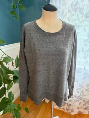 Athleta Coaster Luxe Sweatshirt - Heathered Grey - Size Medium